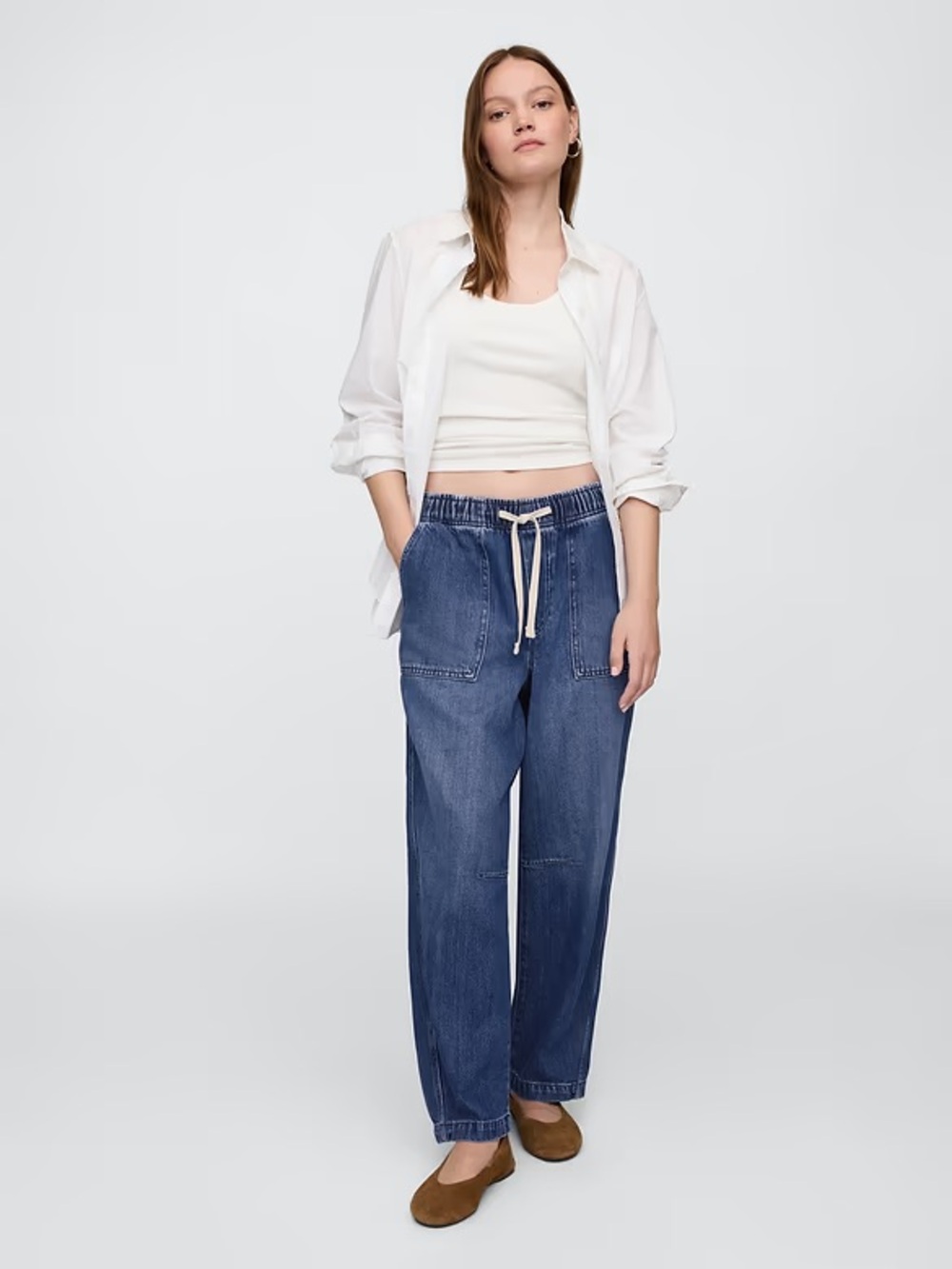 Gap Mid Rise SuperSoft Pull-On Barrel Jeans